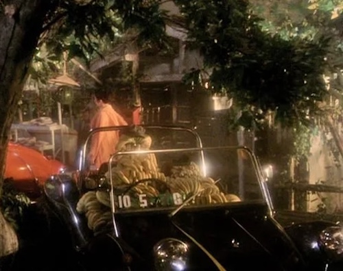 Image of cart with bananas on it from the film House